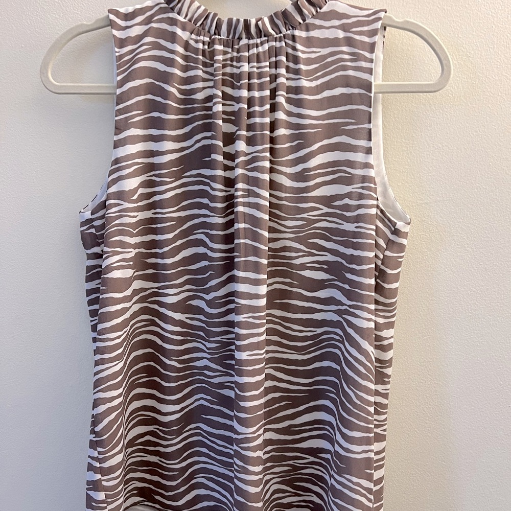 NWT LOFT Sleeveless Blouse Size S